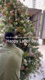 In a world of AI…
some things will always belong to human hands 🤍🌸

To our team, thank you for your care and your effort.
We wouldn’t be here without you. Happy Labor Day ✨