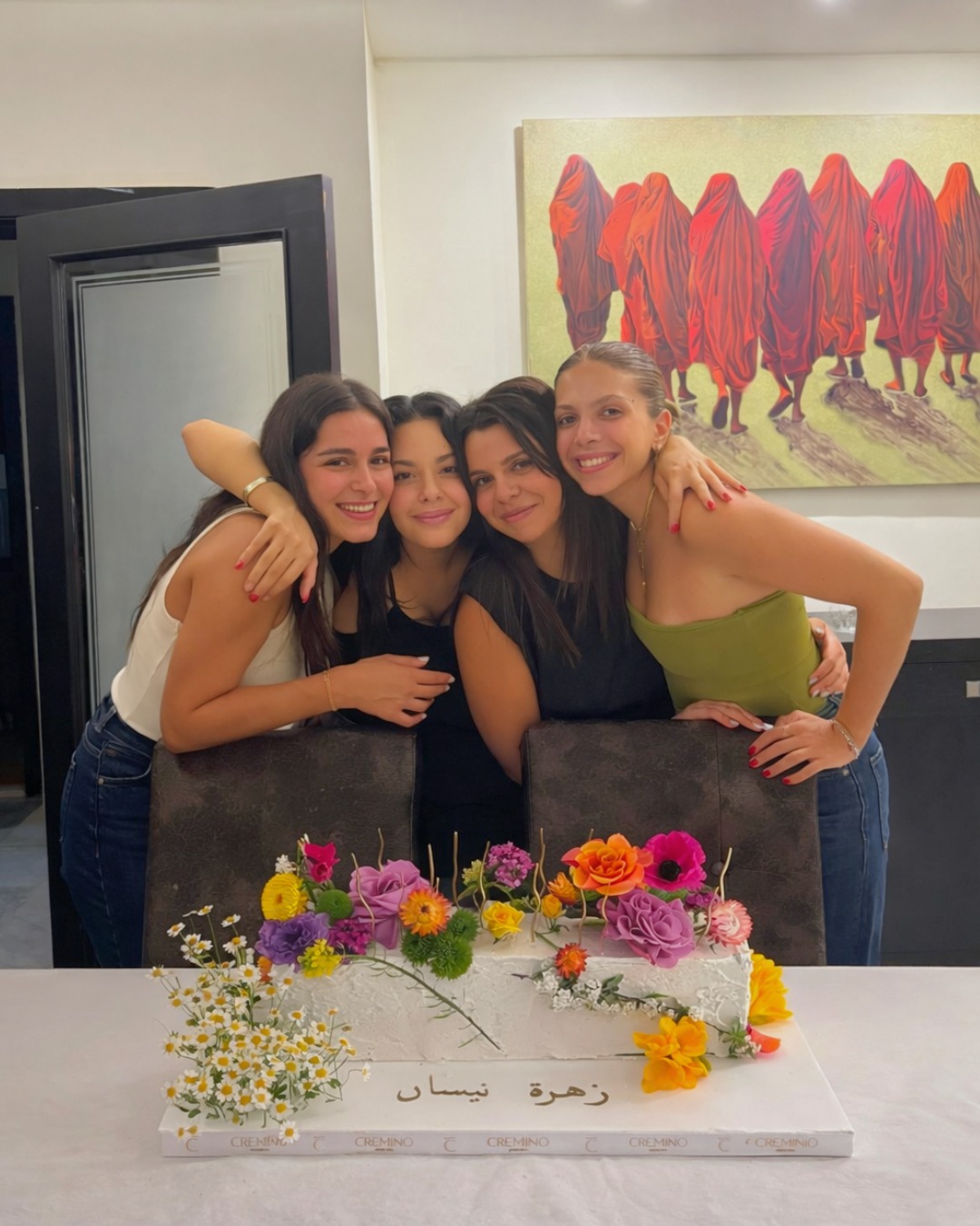 To all the April birthdays 🤍

We know it’s not the way you imagined…
but you still deserve to feel celebrated

Even the smallest moment,
with a little pop of color and love,
can make all the difference 🌸

Customize your cake or let us create your next setup ✨