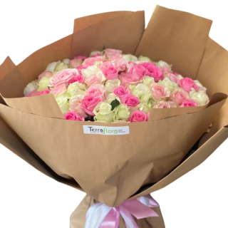 Large pink and white roses Mother’s Day bouquet by Terraflora Lebanon.